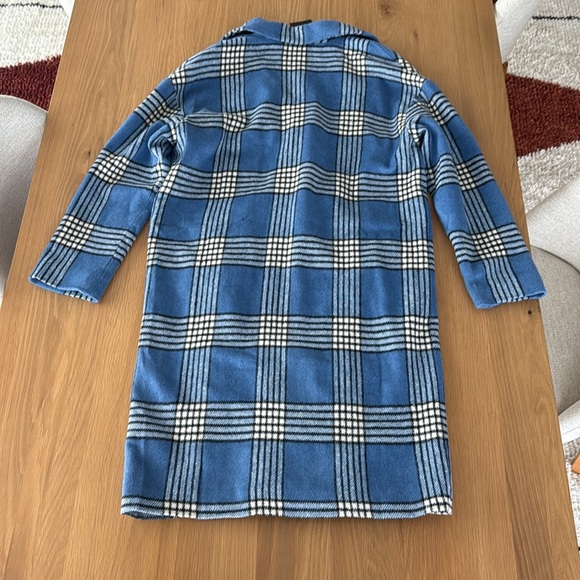 Knee length sky blue plaid coat, made by FRNCH, size M, tags on never worn - Picture 4 of 5